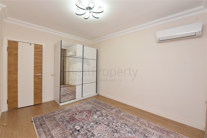 3+1 apartment with separate kitchen in the center of Alanya