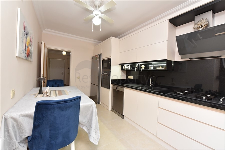 3+1 apartment with separate kitchen in the center of Alanya