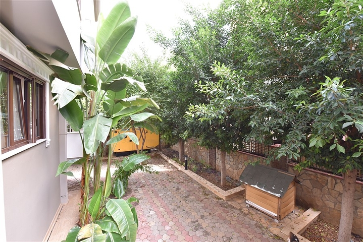 3+1 apartment with separate kitchen in the center of Alanya