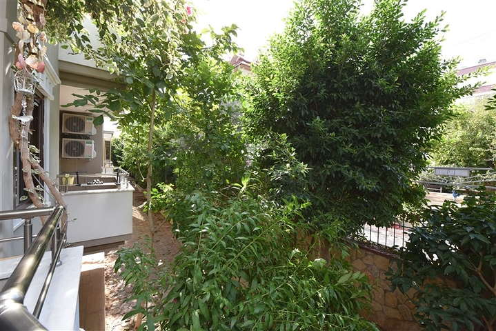 3+1 apartment with separate kitchen in the center of Alanya