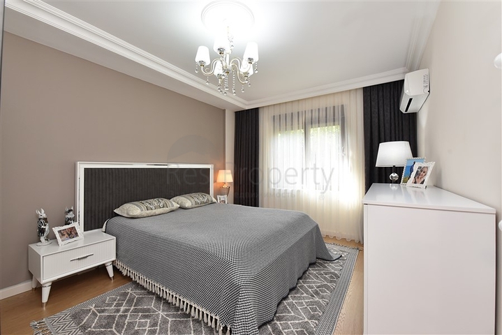 3+1 apartment with separate kitchen in the center of Alanya