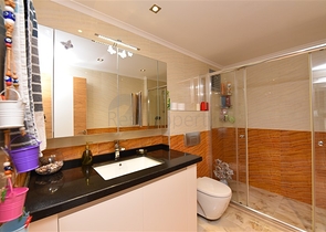 3+1 apartment with separate kitchen in the center of Alanya