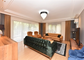 3+1 apartment with separate kitchen in the center of Alanya