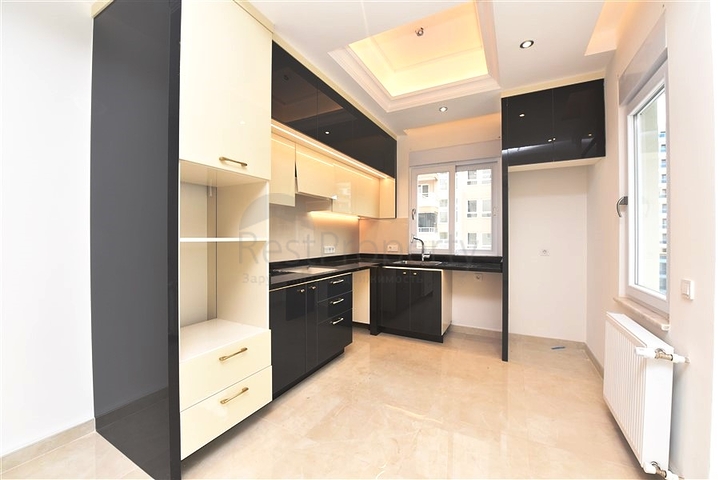 Well managed complex - 2 bedroom apt - in Mahmutlar / Alanya 