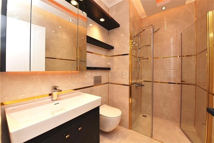 Well managed complex - 2 bedroom apt - in Mahmutlar / Alanya 