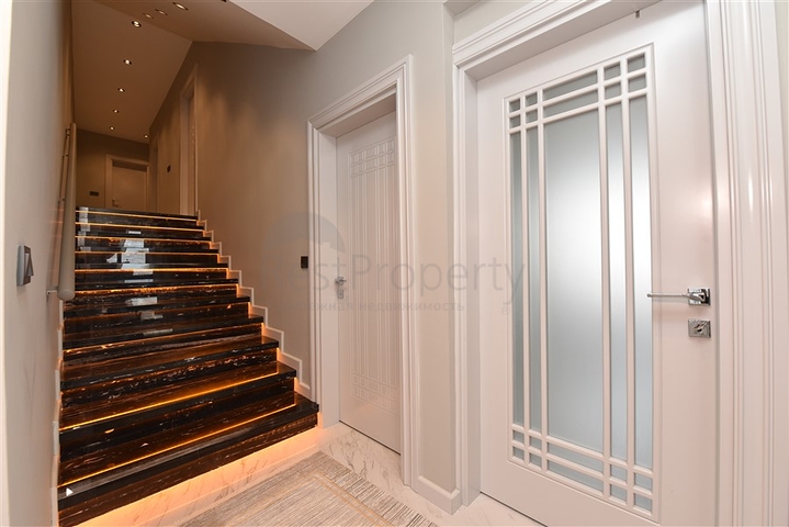 3+1 penthouse for sale in Alanya fortress