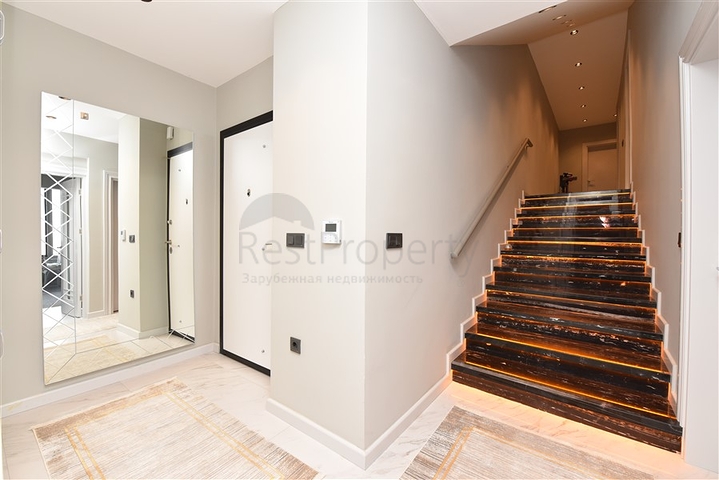 3+1 penthouse for sale in Alanya fortress