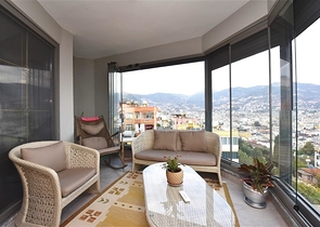 3+1 penthouse for sale in Alanya fortress