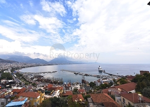 3+1 penthouse for sale in Alanya fortress