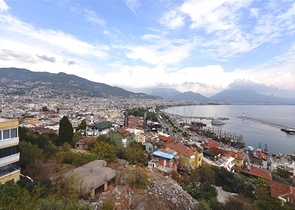 3+1 penthouse for sale in Alanya fortress