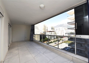 Large 1+1 apt - furnished - prime location - In Mahmutlar / Alanya 