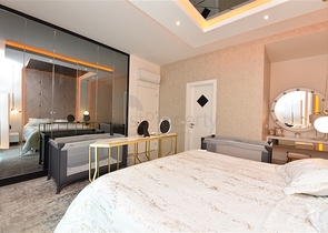 Luxury 2+1 apartment in the most popular complex of Mahmutlar district