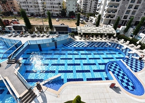 Luxury 2+1 apartment in the most popular complex of Mahmutlar district