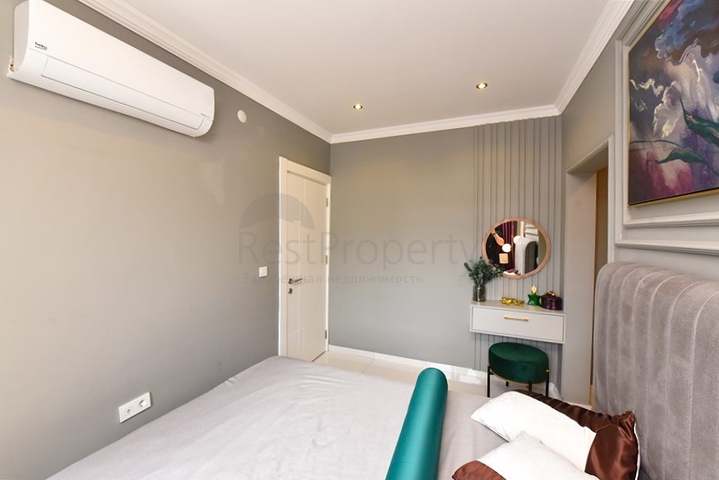 Furnished penthouse in the European area of Oba