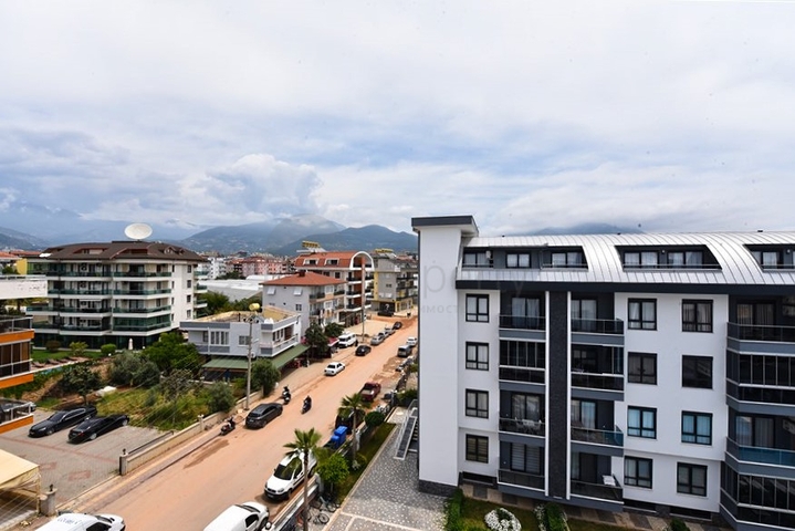 Furnished penthouse in the European area of Oba