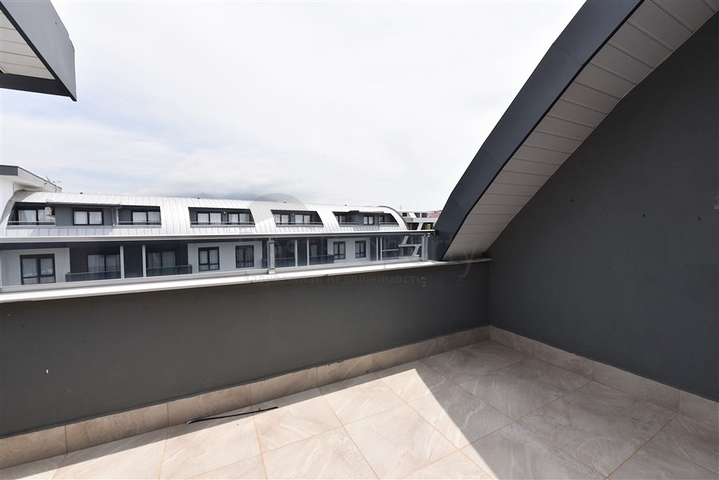 Furnished penthouse in the European area of Oba