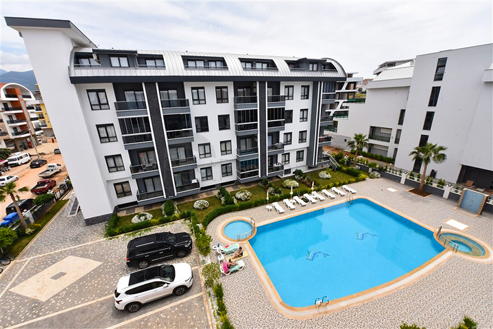 Furnished penthouse in the European area of Oba