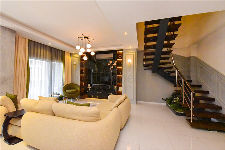 Furnished penthouse in the European area of Oba