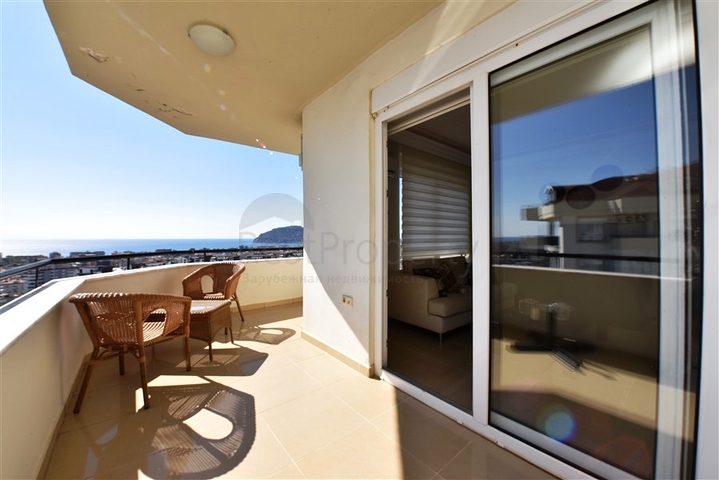 Sea and Castle view - High floor -2 bedroom apt - Cikcili / Alanya 