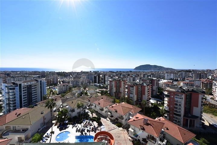 Sea and Castle view - High floor -2 bedroom apt - Cikcili / Alanya 