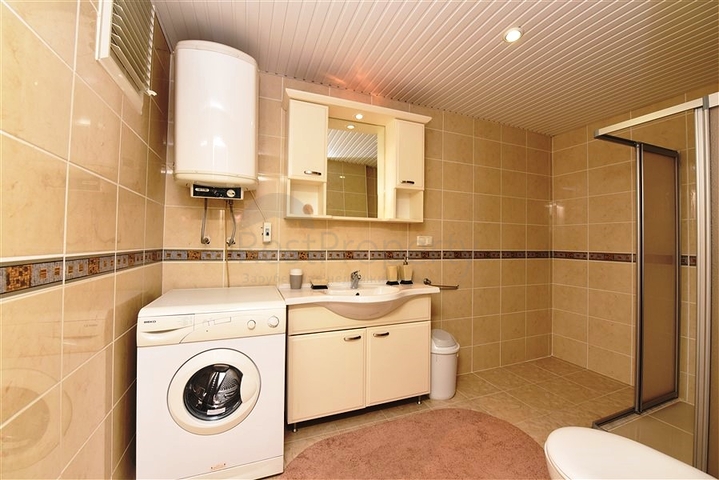 Sea and Castle view - High floor -2 bedroom apt - Cikcili / Alanya 