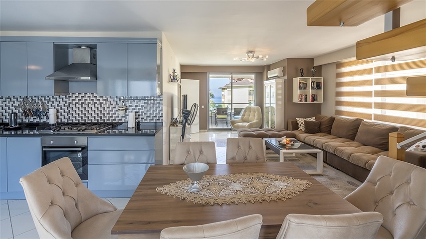 Apartment 4+1 on the first line with the possibility of obtaining citizenship 