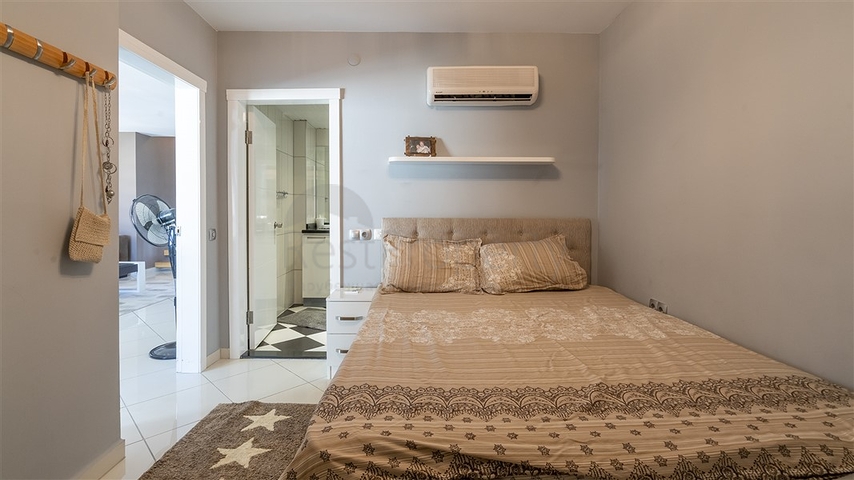 Apartment 4+1 on the first line with the possibility of obtaining citizenship 