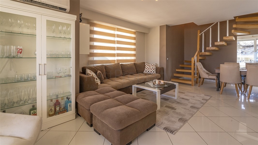 Apartment 4+1 on the first line with the possibility of obtaining citizenship 