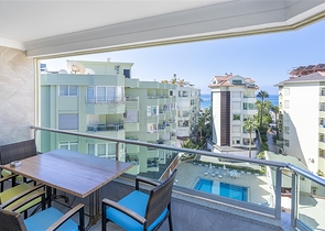 Apartment 4+1 on the first line with the possibility of obtaining citizenship 