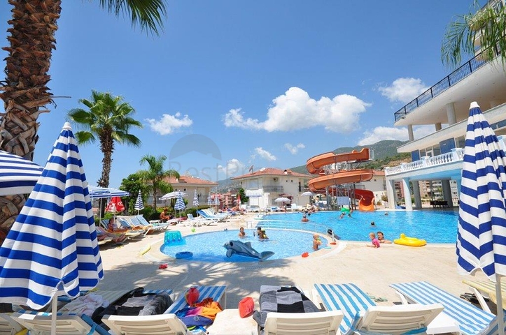 4+1 penthouse with an open view of the sea and the Alanya fortress