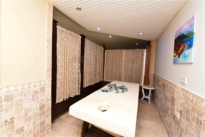 4+1 penthouse with an open view of the sea and the Alanya fortress