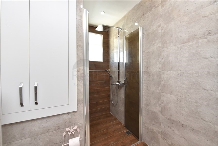 4+1 penthouse with an open view of the sea and the Alanya fortress