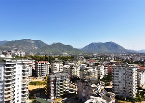 4+1 penthouse with an open view of the sea and the Alanya fortress