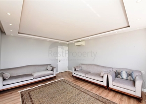 4+1 penthouse with an open view of the sea and the Alanya fortress