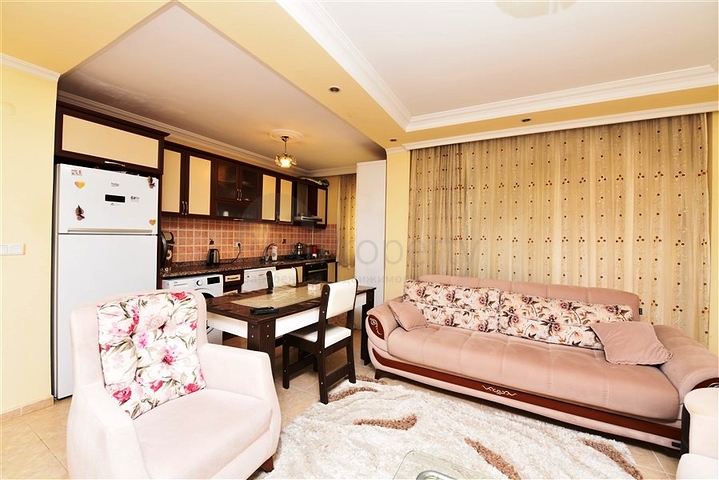 Attractive price - 2 bedroom apt - Ideal location - Alanya Center 