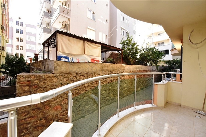 Attractive price - 2 bedroom apt - Ideal location - Alanya Center 