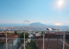 4+1 villa with stunning views and swimming pool