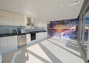 4+1 villa with stunning views and swimming pool