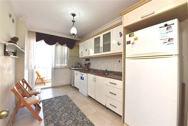 Spacious 2+1 apartment in Mahmutlar district