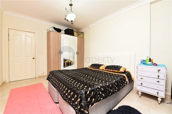 Spacious 2+1 apartment in Mahmutlar district