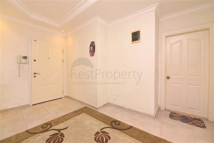 Spacious 2+1 apartment in Mahmutlar district