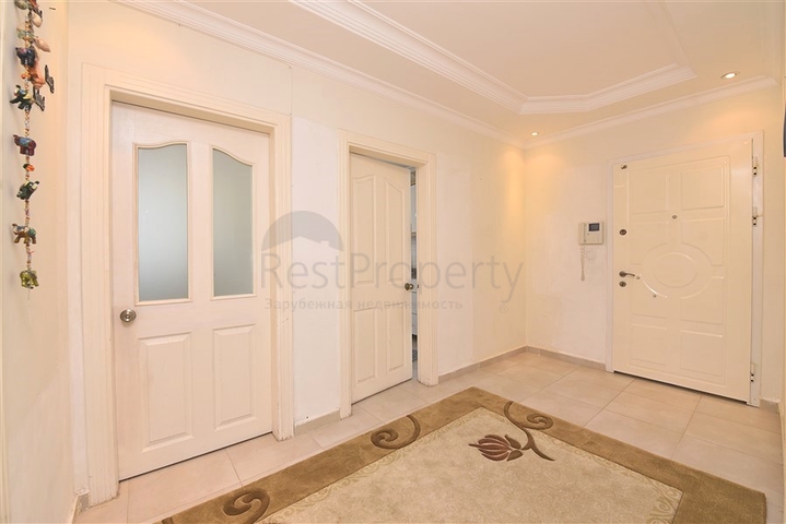 Spacious 2+1 apartment in Mahmutlar district