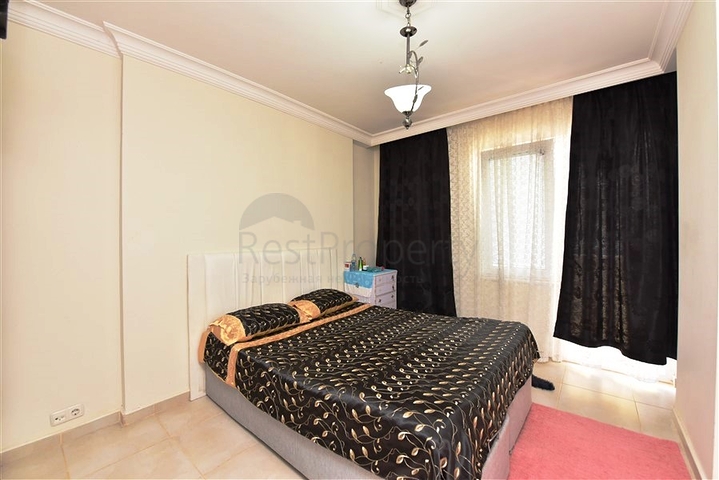 Spacious 2+1 apartment in Mahmutlar district