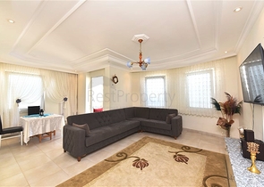 Spacious 2+1 apartment in Mahmutlar district