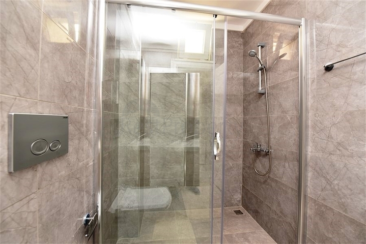 Garden duplex in the center of Alanya