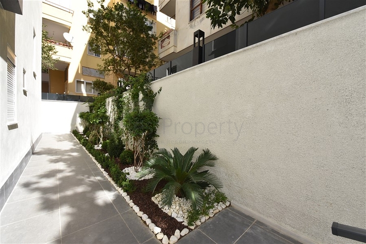 Garden duplex in the center of Alanya