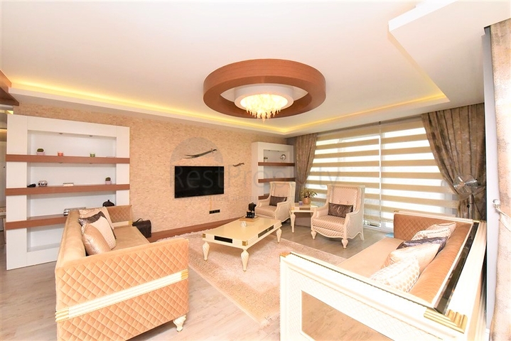 3+1 penthouse in Oba district 