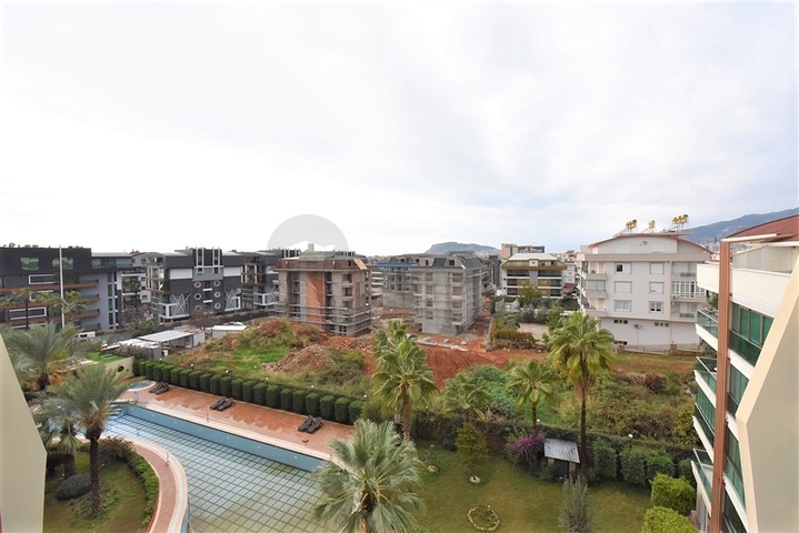 3+1 penthouse in Oba district 