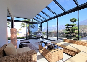 Luxury 4+1 villa with new furniture in a modern style 