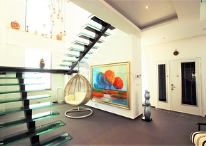 Luxury 4+1 villa with new furniture in a modern style 